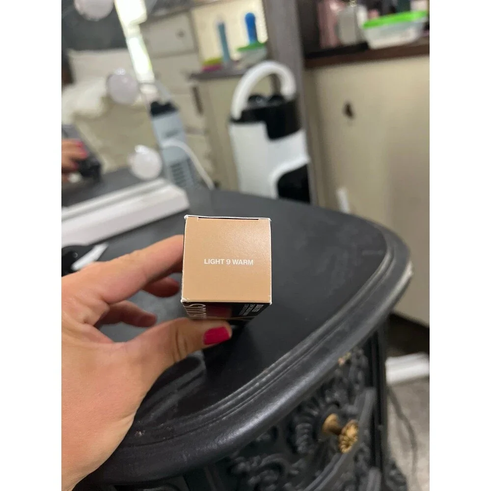 Smashbox dual filter 2 in 1 concealer and foundation